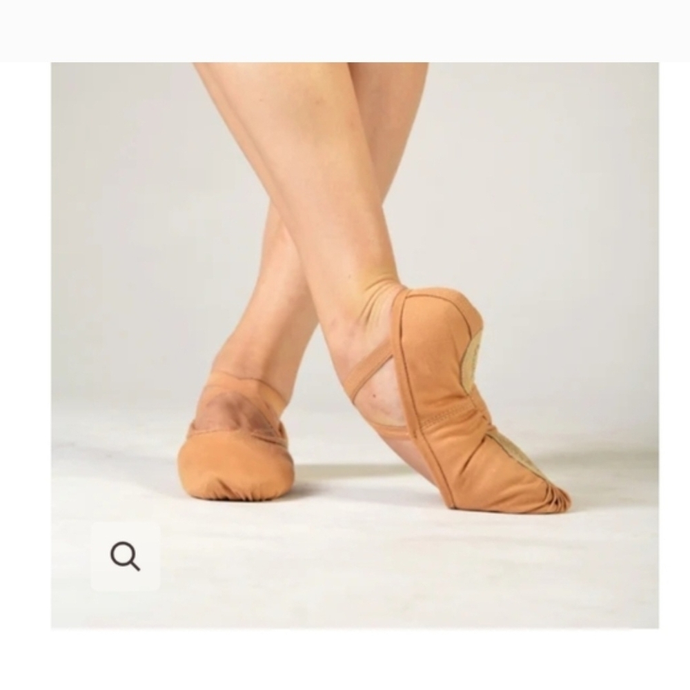 Sansha NWOT Sz9 Demi-Pointe Pro 1C Soft Ballet Canvas Tan Shoes 9 M Width (B)